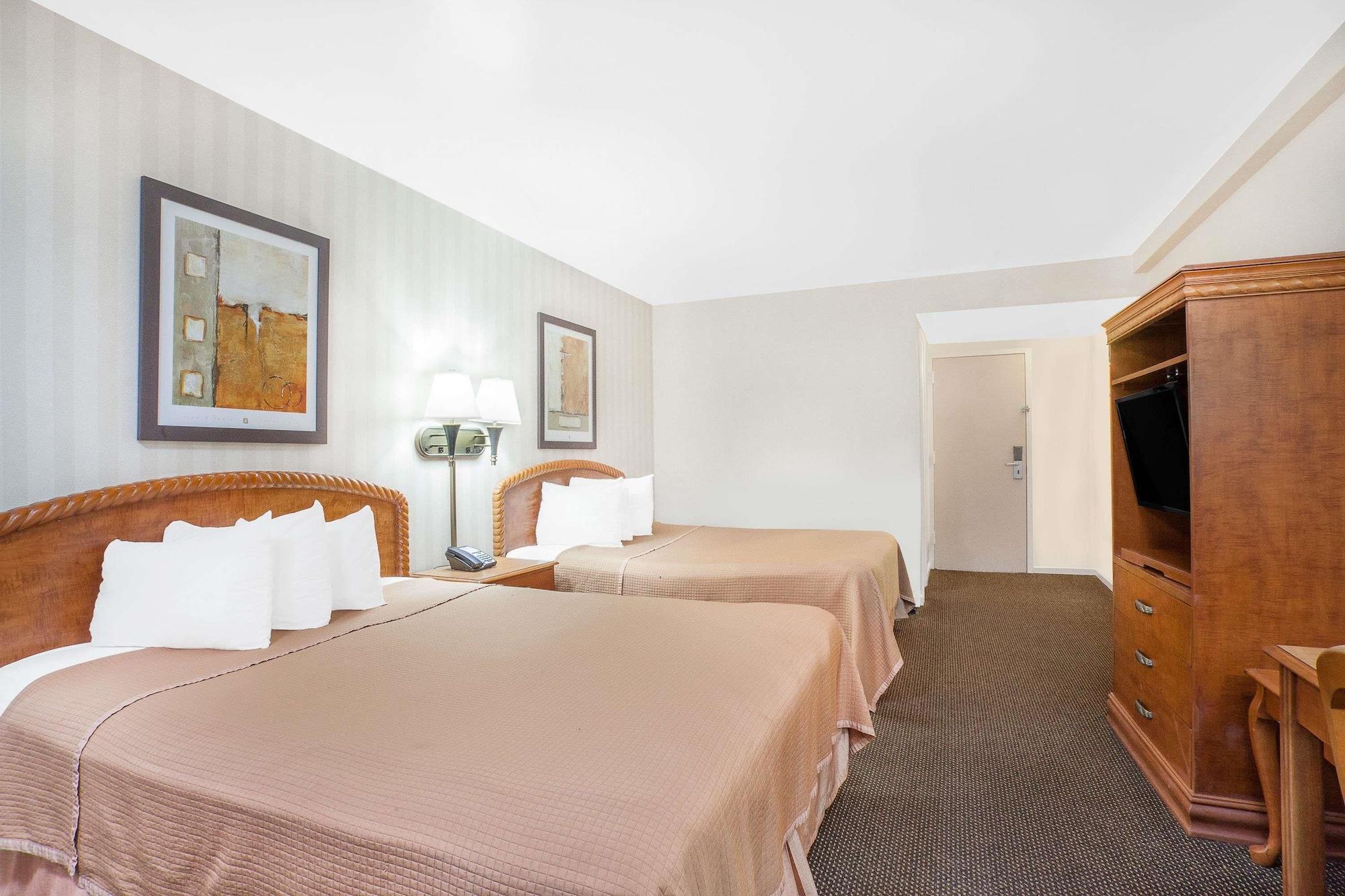 Howard Johnson By Wyndham Atlantic City Dış mekan fotoğraf